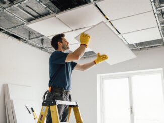 Anleitung zur Installation von Deckenpaneelen